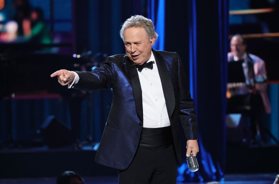 Billy Crystal’s ‘Mr. Saturday Night’ to Close on Broadway in September