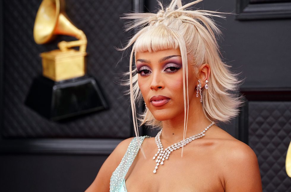 Noah Schnapp Reveals Doja Cat Apologized to Him & Explains Why He Exposed Her Joseph Quinn DMs