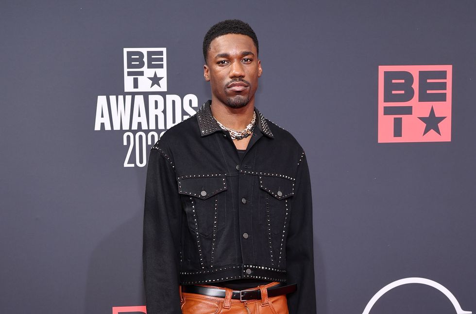 Giveon Discusses Debut Album ‘Give or Take’ at 2022 BET Awards