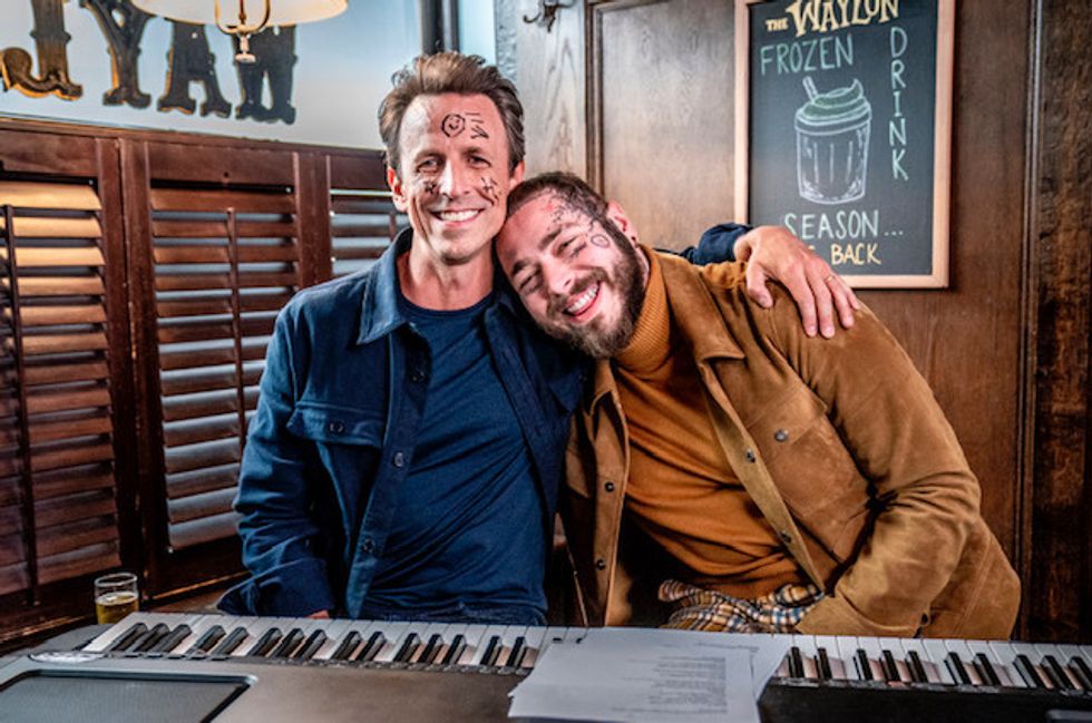 Post Malone & Seth Meyers Went Day Drinking, Sang ‘Cheers’ Theme Song: Watch
