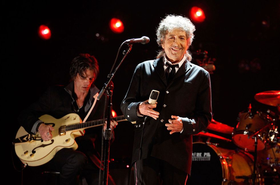 Bob Dylan’s First Studio Recording of ‘Blowin’ in the Wind’ Since 1962 Headed to Auction