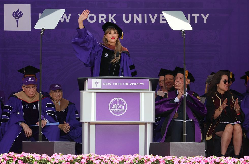 Taylor Swift Is Feeling ‘Class of 2022’ As An Honorary NYU Doctorate