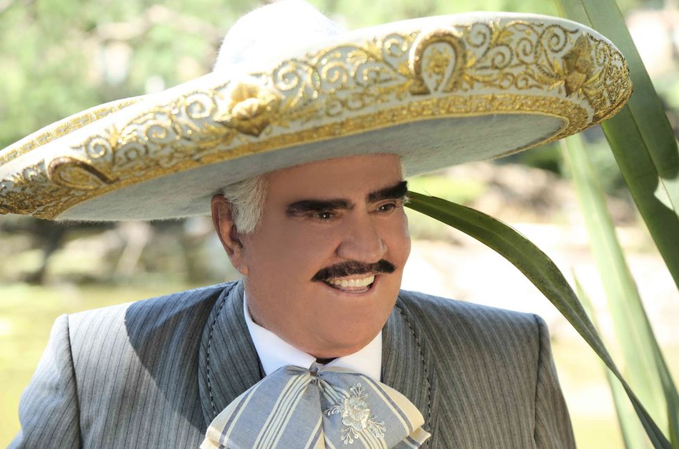 17 Latin Songs For Your Mother’s Day Playlist: Vicente Fernandez, Greeicy, Aventura & More
