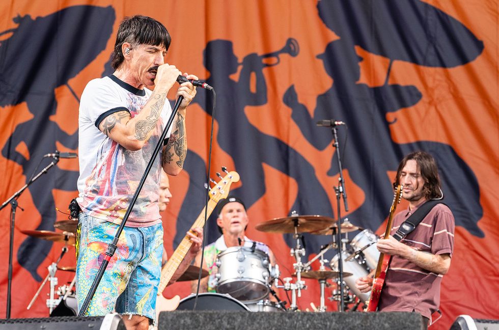 Red Hot Chili Peppers Pay Tribute to Taylor Hawkins During Jazz Fest: ‘We Love Taylor!’