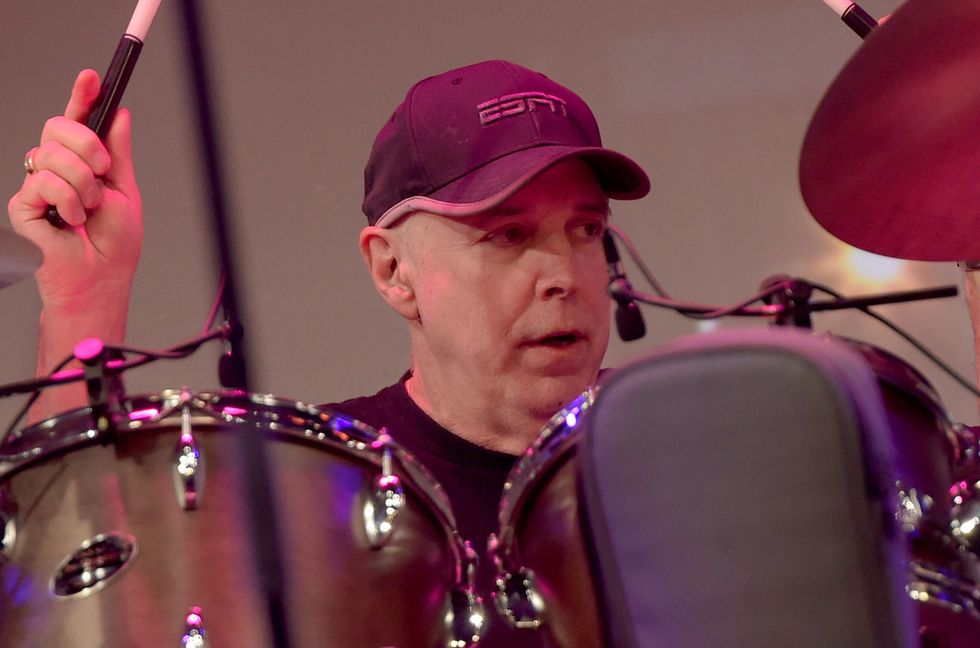 Country Hall of Fame Places Spotlight on Two Innovative Session Musicians