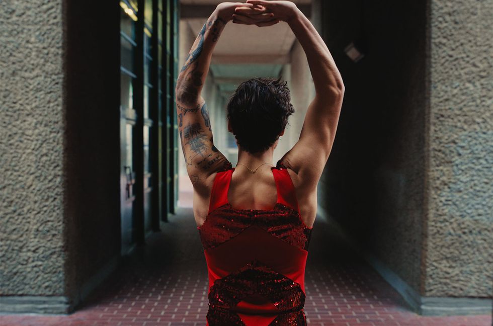 Fans Thank Harry Styles for the ‘Instant Serotonin Boost’ of ‘As It Was’: ‘I’m Alive But I’m Dead’