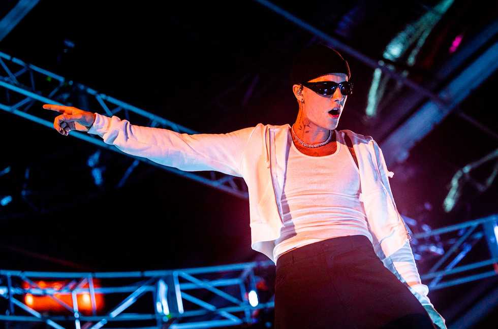 Justin Bieber, Machine Gun Kelly, Halsey & More to Headline Summerfest 2022