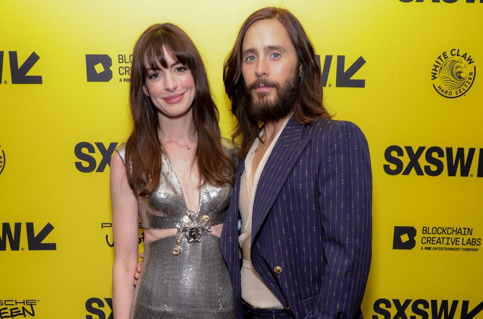 SXSW: Anne Hathaway and Jared Leto Hit the Red Carpet for ‘WeCrashed’ Premiere
