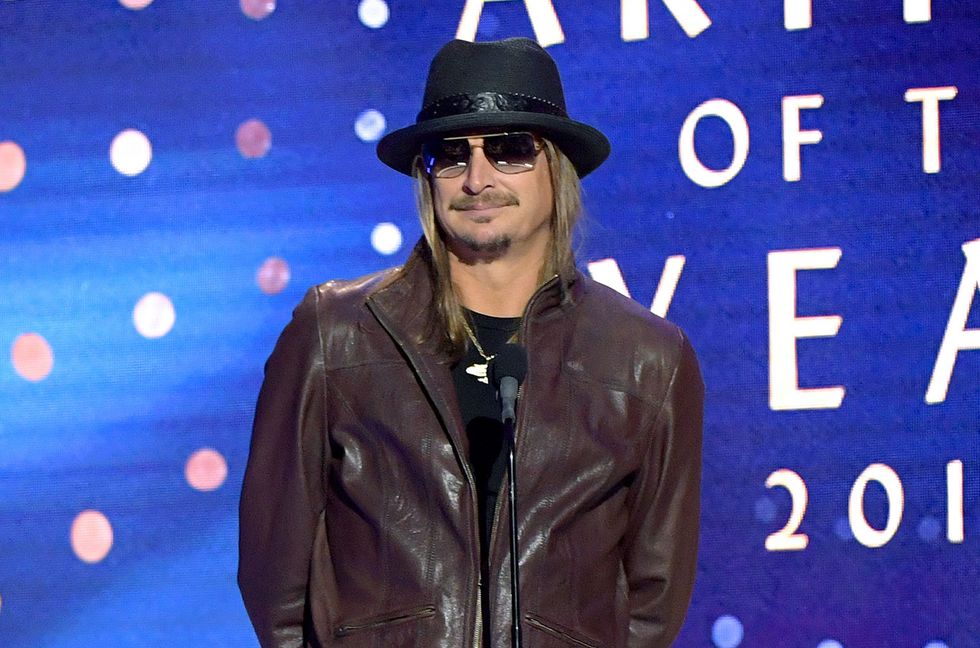 Kid Rock Vows Not to Play Venues With Vaccine & Mask Mandates: ‘I Won’t Be Showing Up’