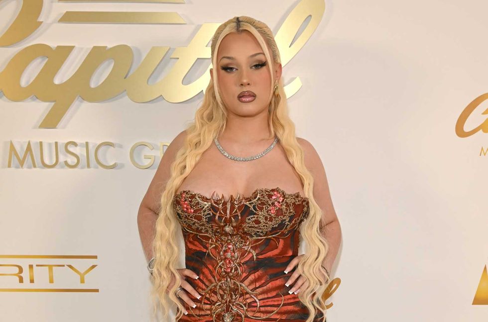 Alabama Barker Claps Back at Body Shamers, Reveals She Struggles With Thyroid Issues & Autoimmune Disease