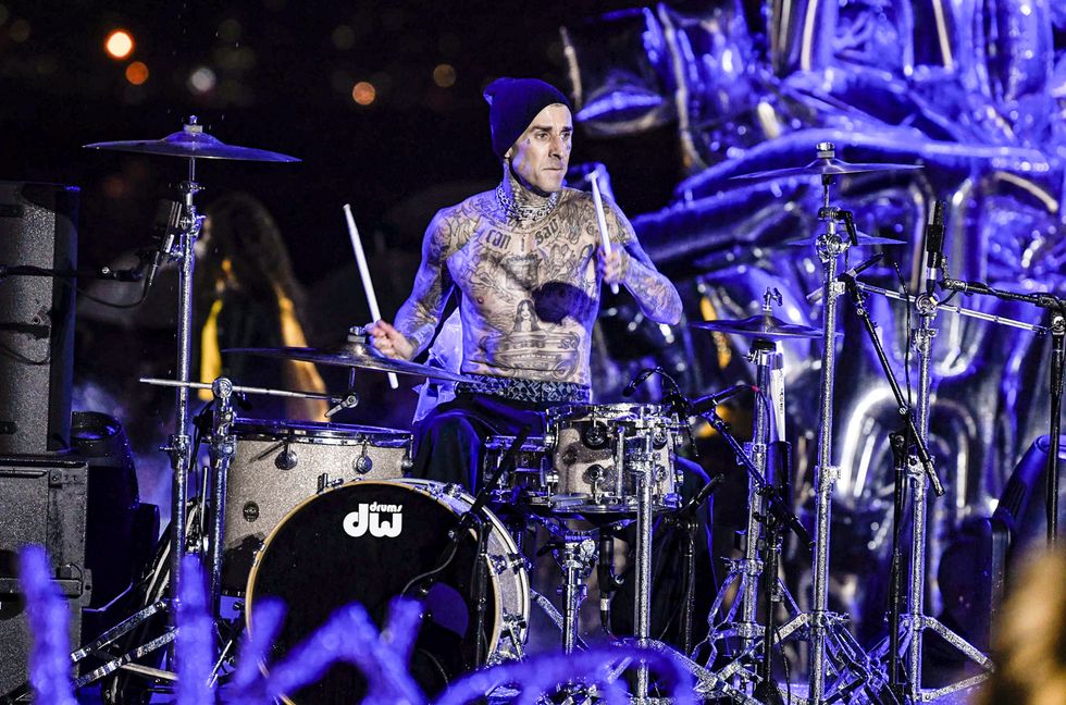 Travis Barker Returns to Blink-182 Tour After Racing Home for Kourtney Kardashian’s ‘Urgent Fetal Surgery’