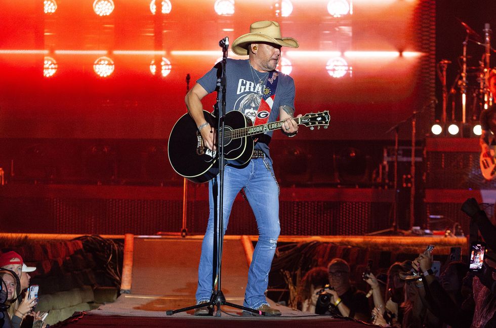 Jason Aldean Concert Draws Protest Outside Chicago Over ‘Try That in a Small Town’