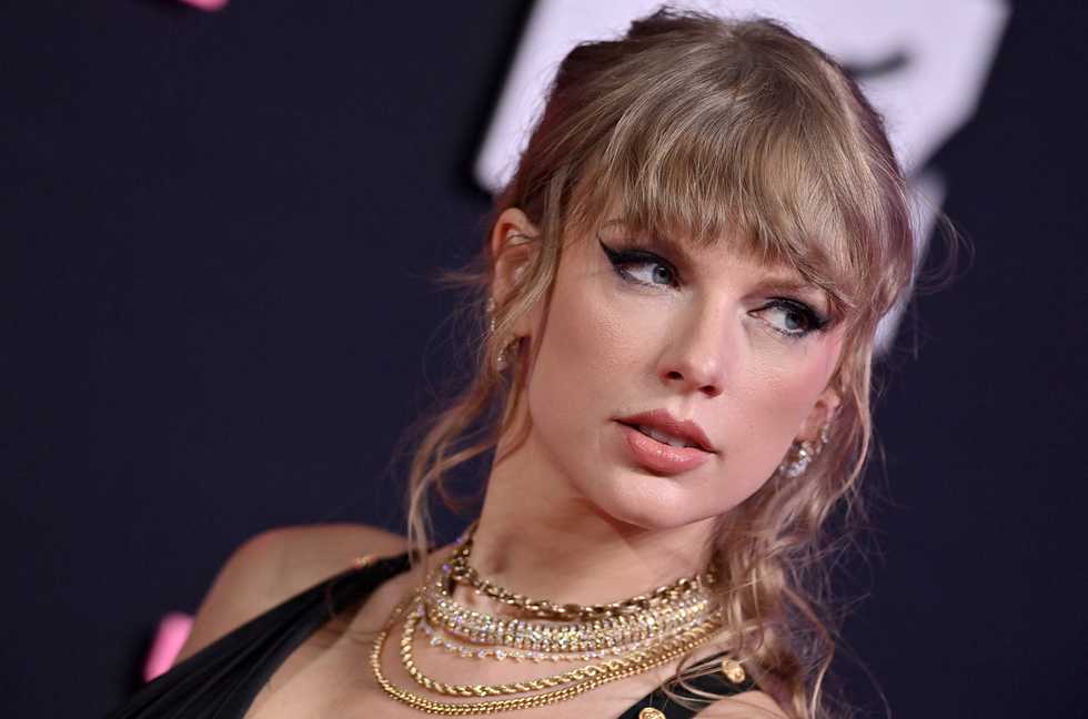 Taylor Swift Reveals Exclusive Bonus Track on Tangerine ‘1989 (Taylor’s Version)’ Vinyl