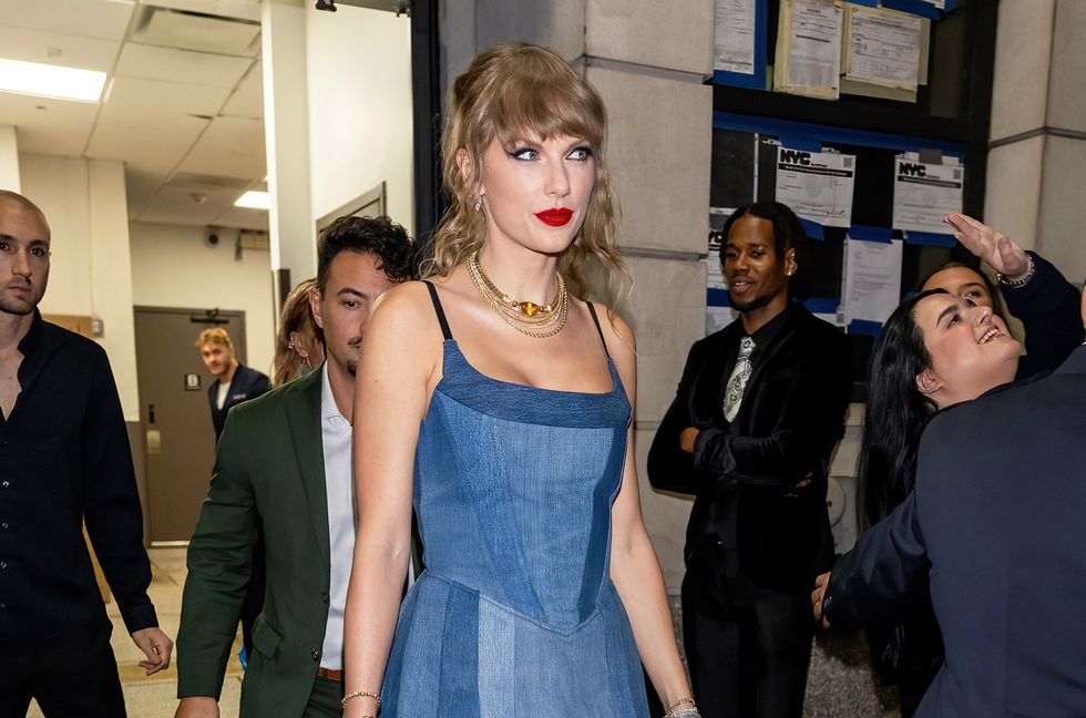 Taylor Swift Gives Denim Dress Trend Her Stamp of Approval: Shop Looks Starting at $28