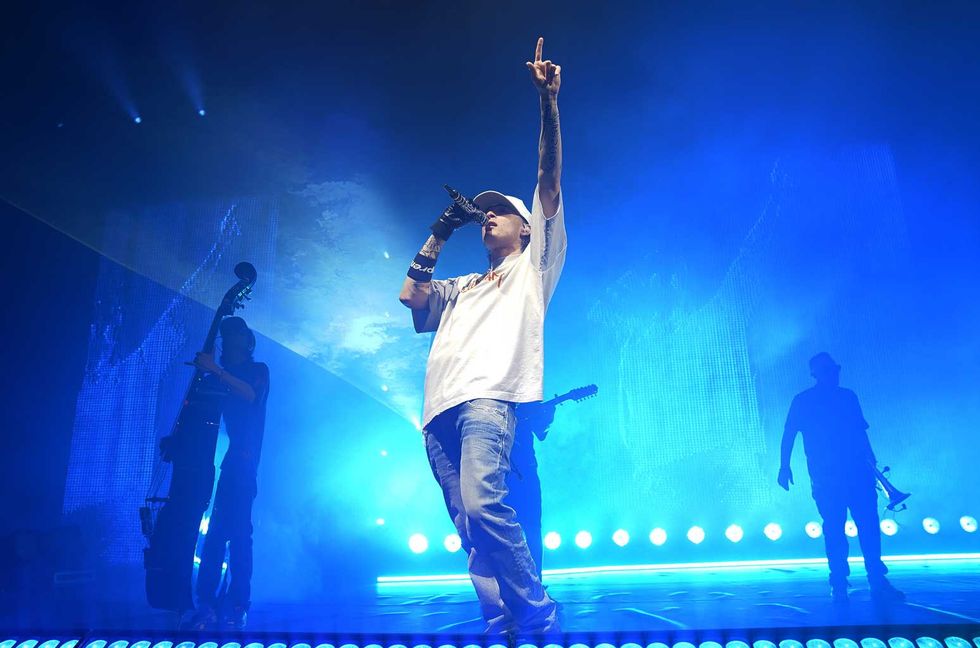 Suspect Arrested for Placing Banners Threatening Peso Pluma in Tijuana, Mexico