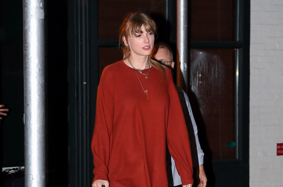 Taylor Swift Welcomes Fall In a Houndstooth Coat: Shop Her Look & Similar Pieces