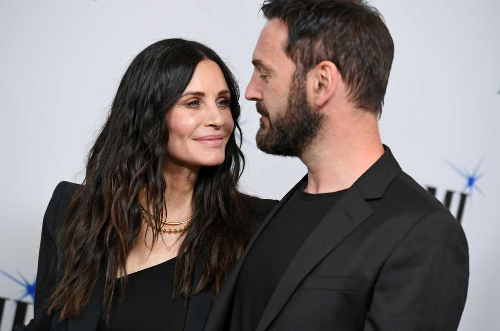 Courteney Cox Shouts Out Ed Sheeran as She Celebrates 10 Years With Snow Patrol’s Johnny McDaid