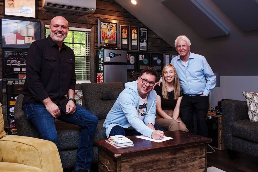 The FYI News Bulletin: May 26, 2022