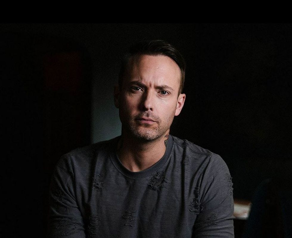 Dallas Smith’s Balcony Concerts Raise Money For Mental Health Org
