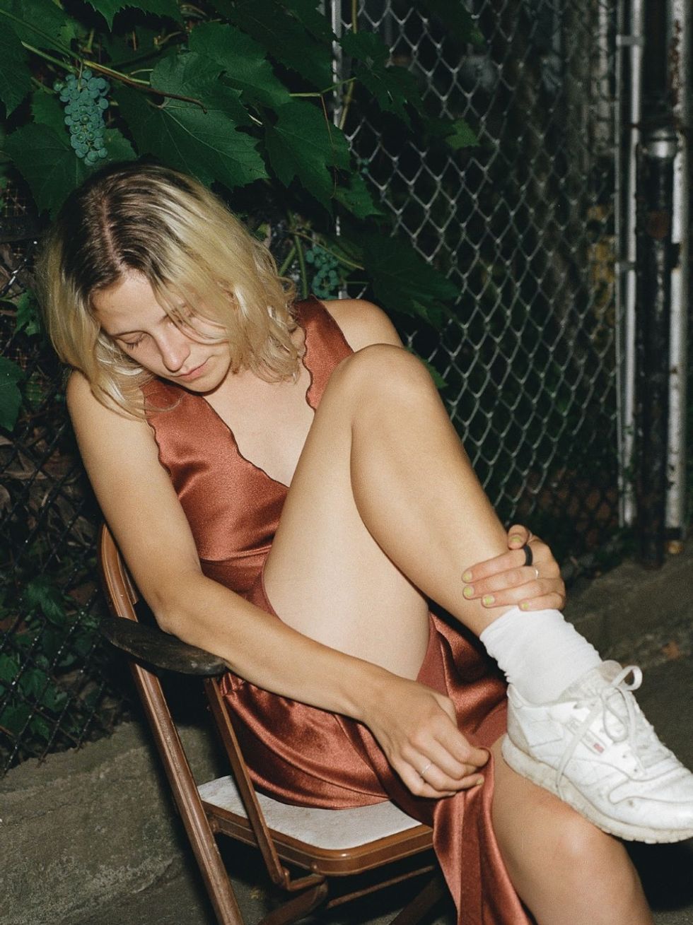 Helena Deland: Pale