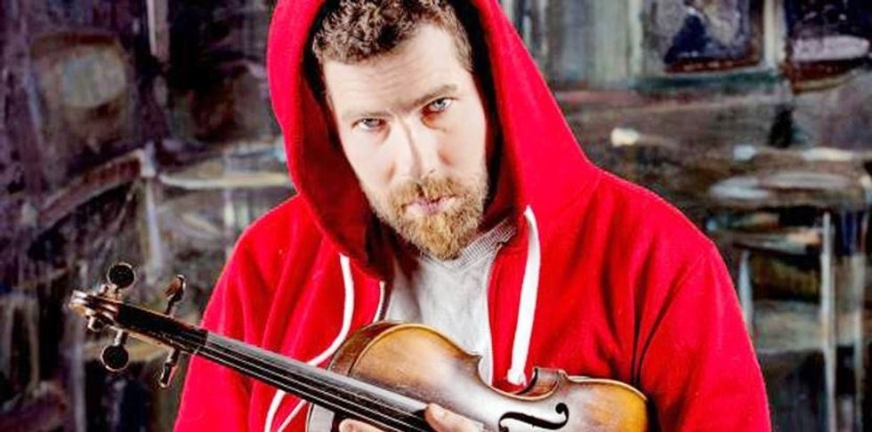 Ashley MacIsaac Has Launched A Streamed Kitchen Ceilidh Series