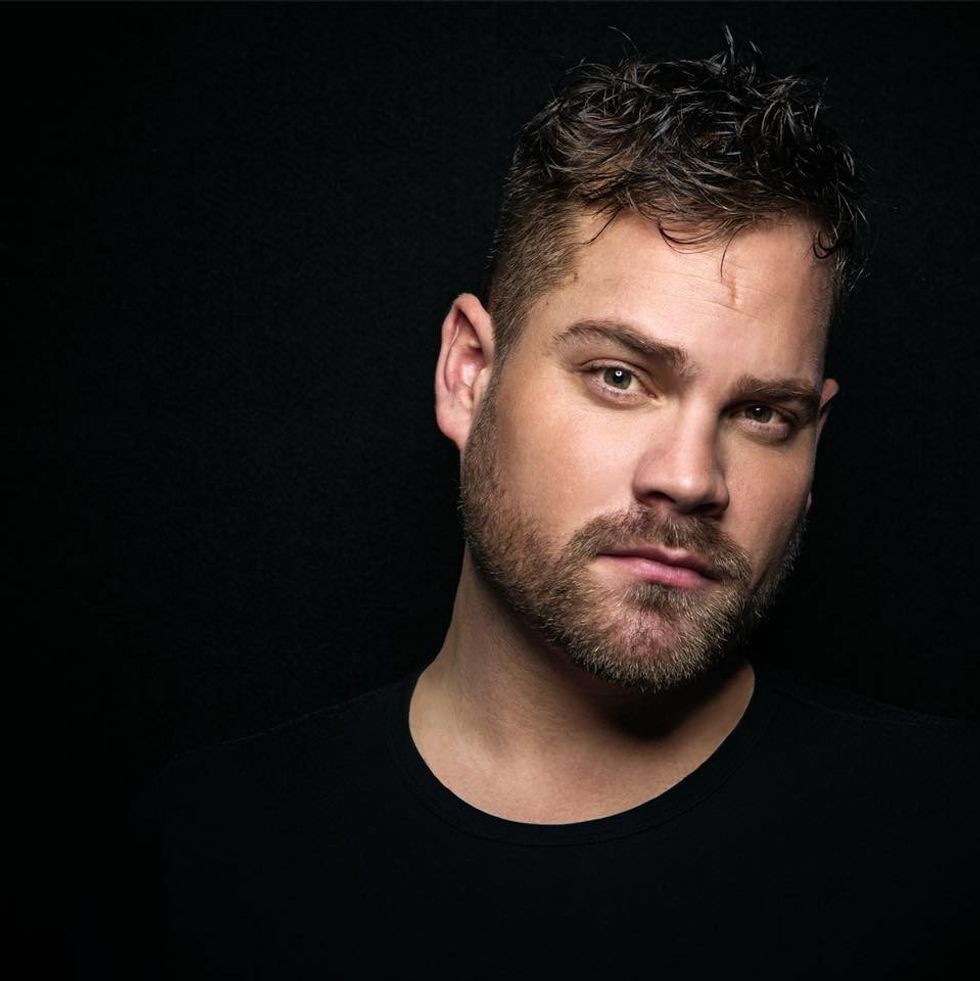 Theo Tams: The Last Song 