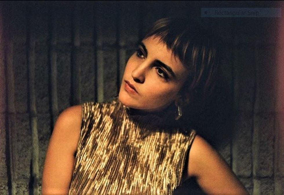 Dana Gavanski - Never Too Far