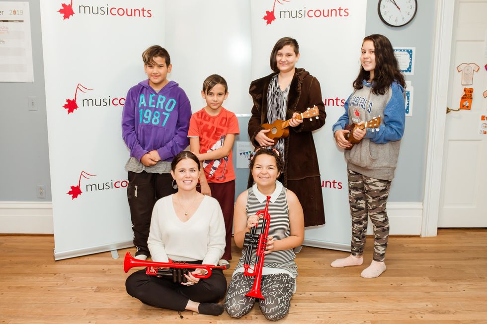 iskwē Joins MusiCounts To Celebrate Music At Thorold School
