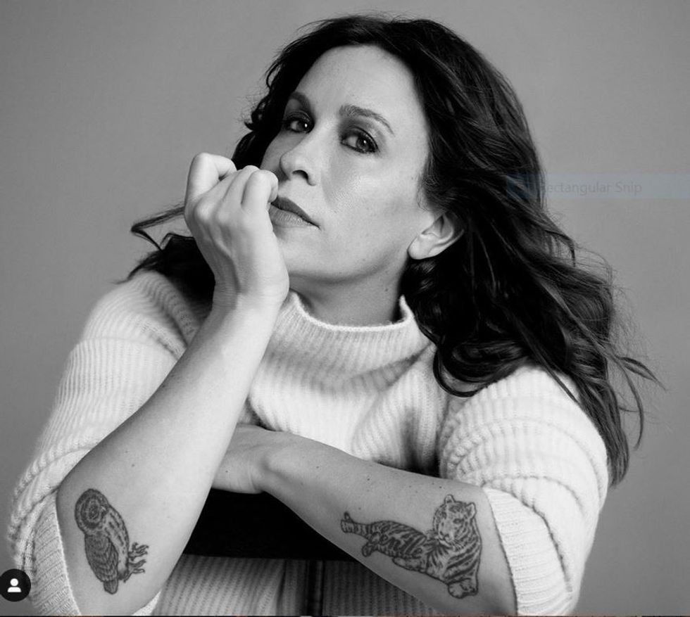 Canucks Breathing Fire On Tay Tay's No. 1 Christmas Sauce