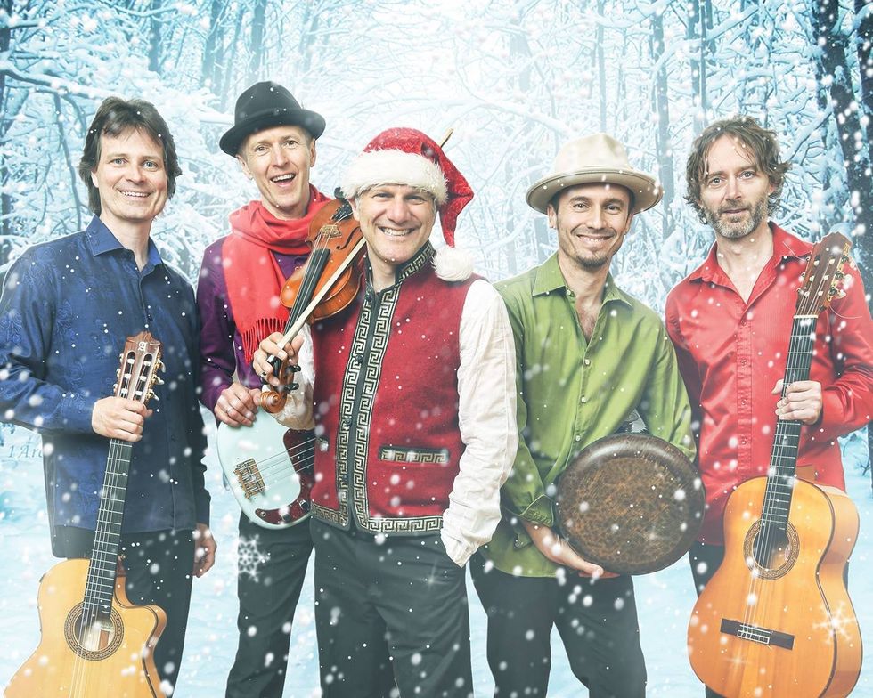 Sultans of String NA Tour Raises Funds for Refugees