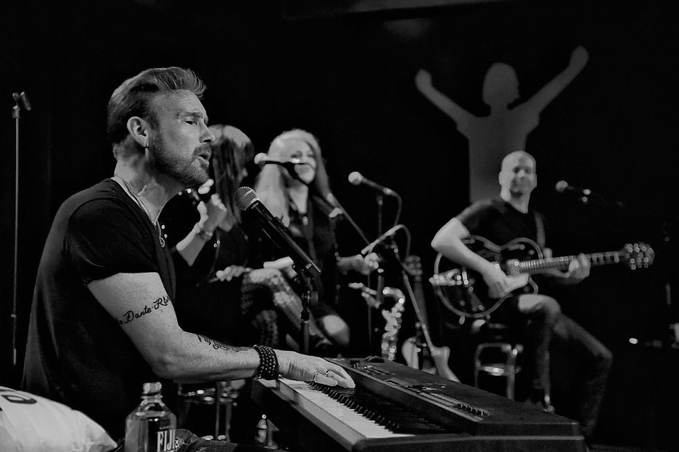 Corey Hart Teams Up With Live Nation For 2019 Arena Tour