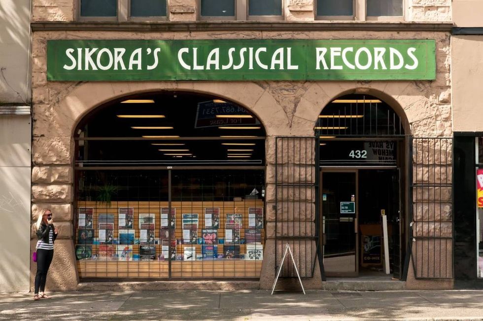 Canada's Last Classical Music Store Hitting Its Final Notes