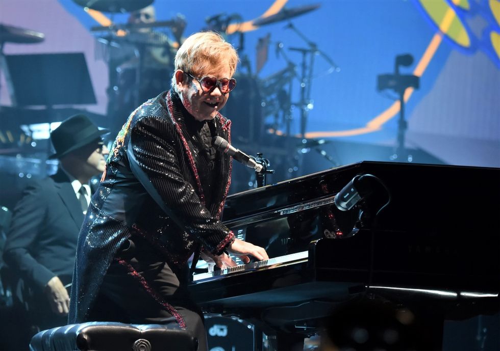 Sir Elton Takes Time In Show To Express His Love For Canada
