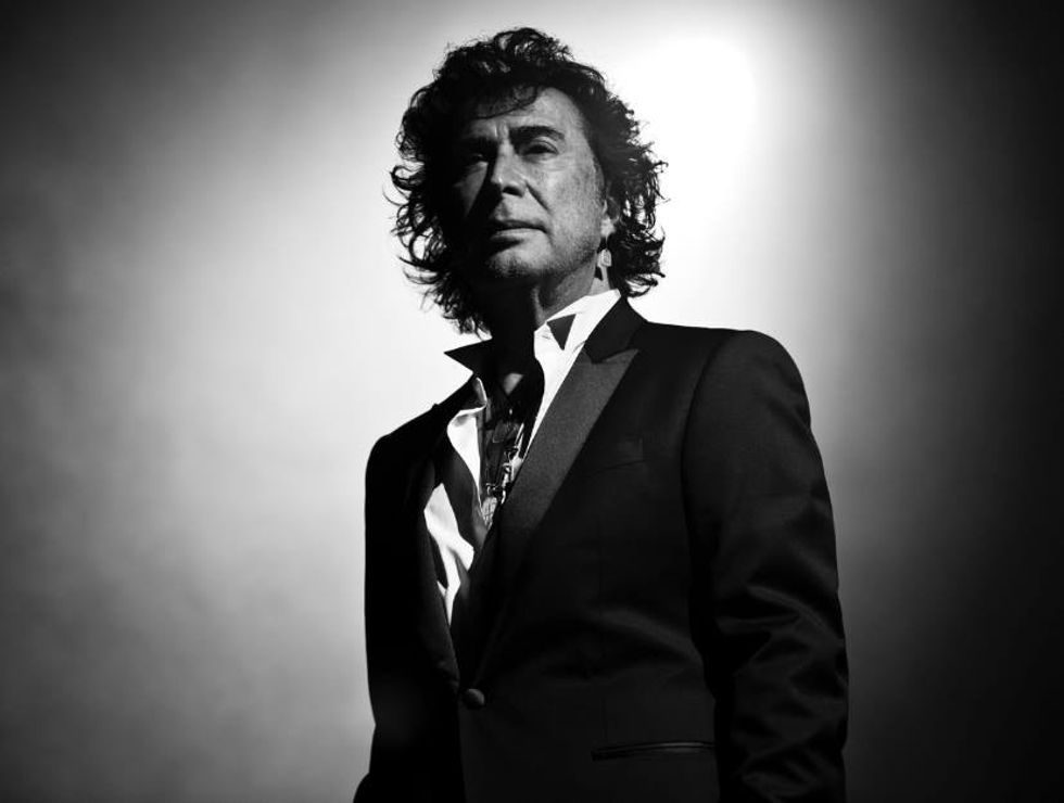 Eight New Walk Of Fame Inductees Include Leonard Cohen, Andy Kim
