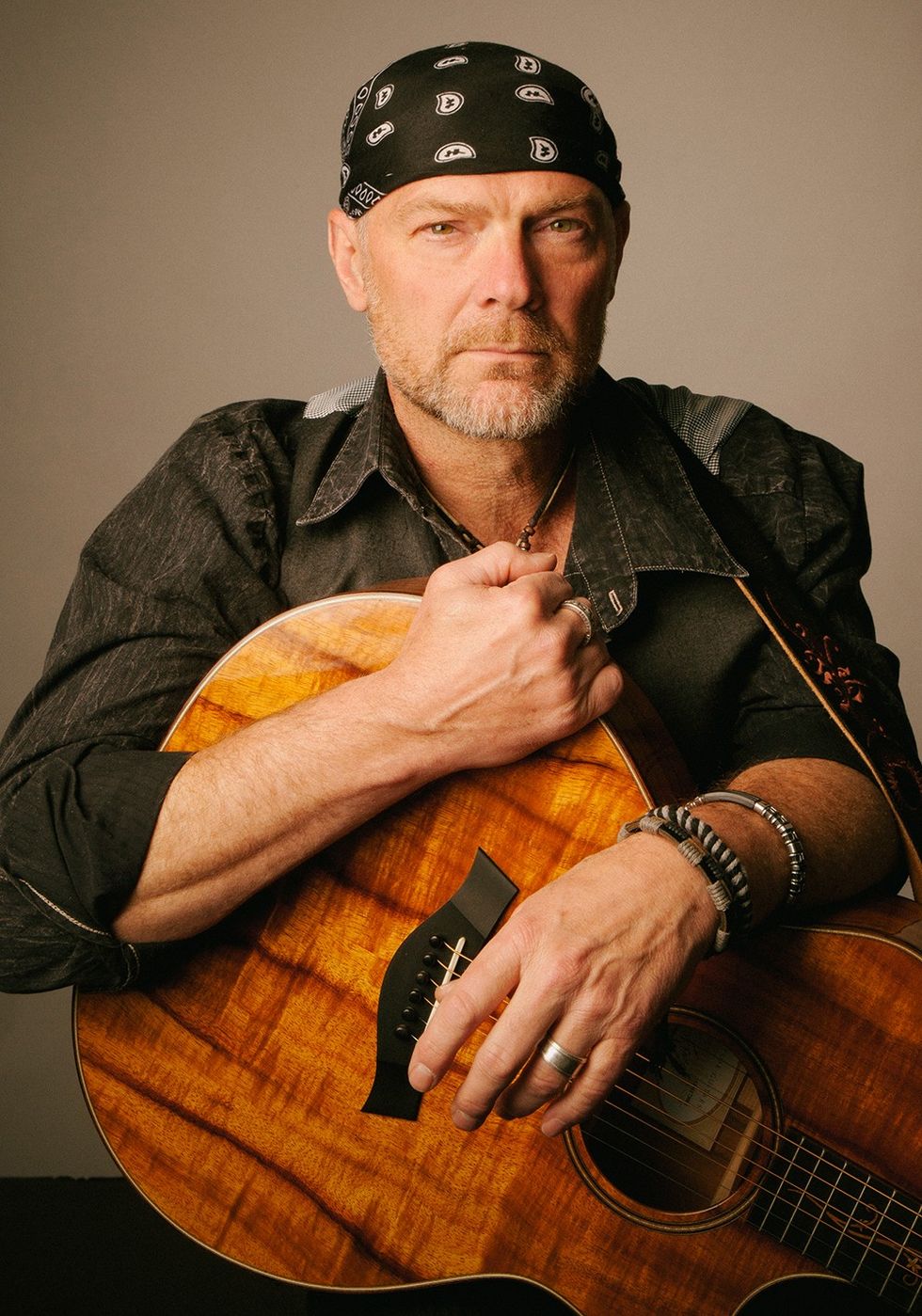 A Conversation With.. Survivorman, Les Stroud