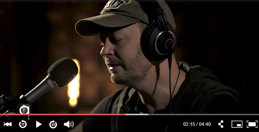 Paul Brandt Sings For Humboldt While Tim Hicks Gets 'Loud'