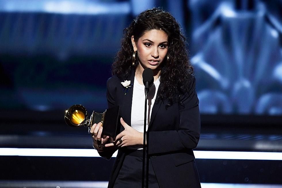 Cohen, Cara And The Weekend Lead Canadians At Grammys