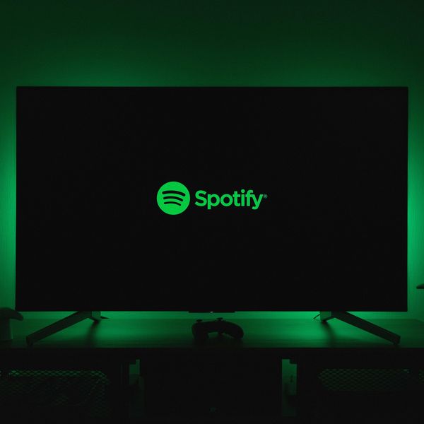 Music Biz Headlines: Daniel Ek to Step Aside as Spotify CEO, Drake Dominates SOCAN Awards