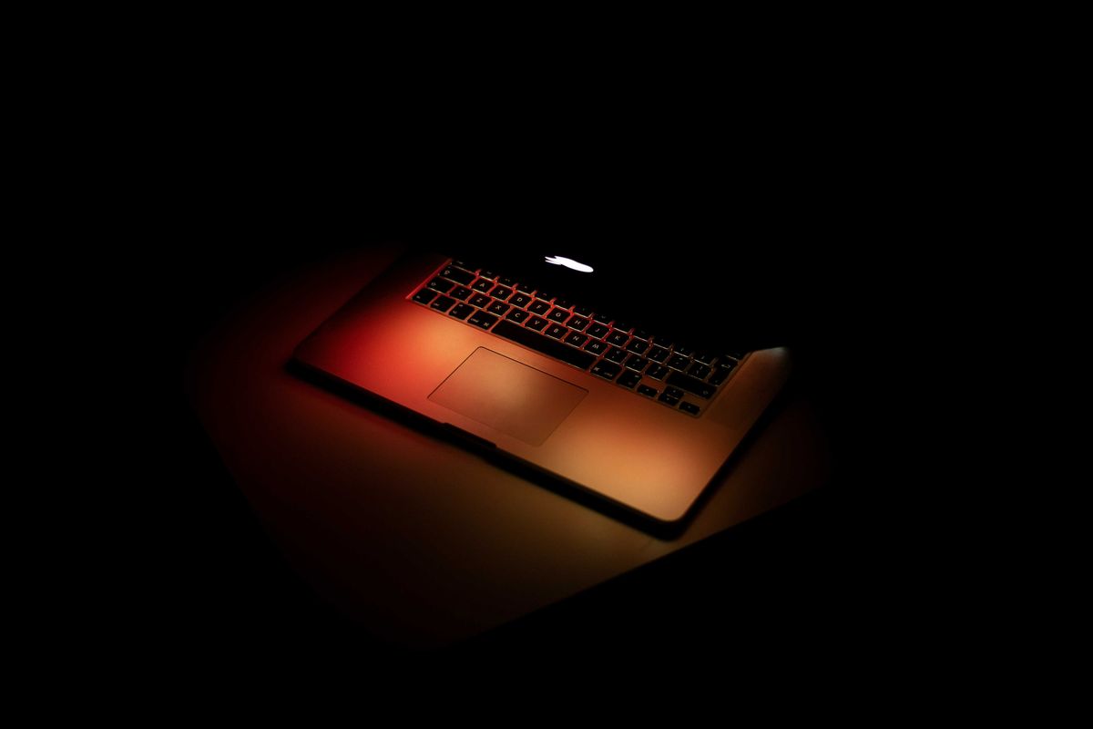 Judge Issues Arrest Warrant for Quebec Cryptocurrency Business Owner in FACTOR Canada Cybertheft Case