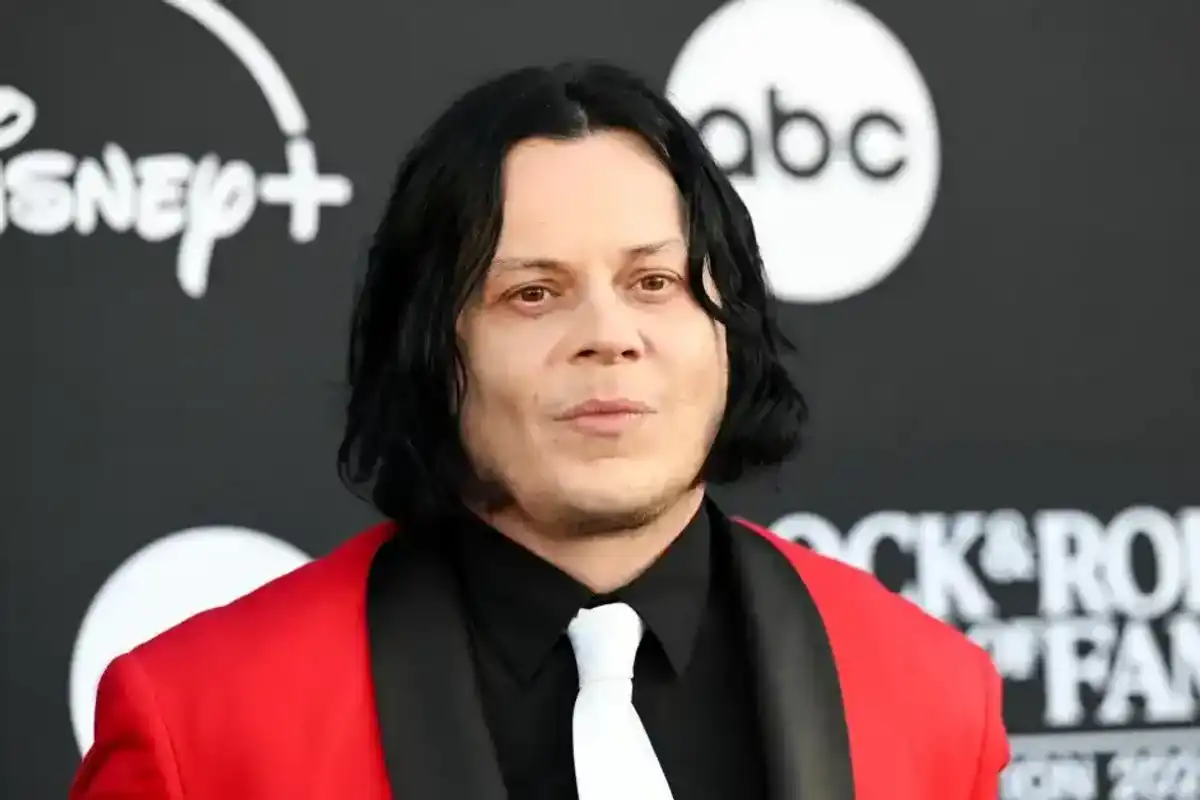 Jack White Mocks Trump’s Rambling One-Year Accomplishment Presser With Hulk Jokes: ‘Trump Smart, Pass Brain Test, Name Giraffe’