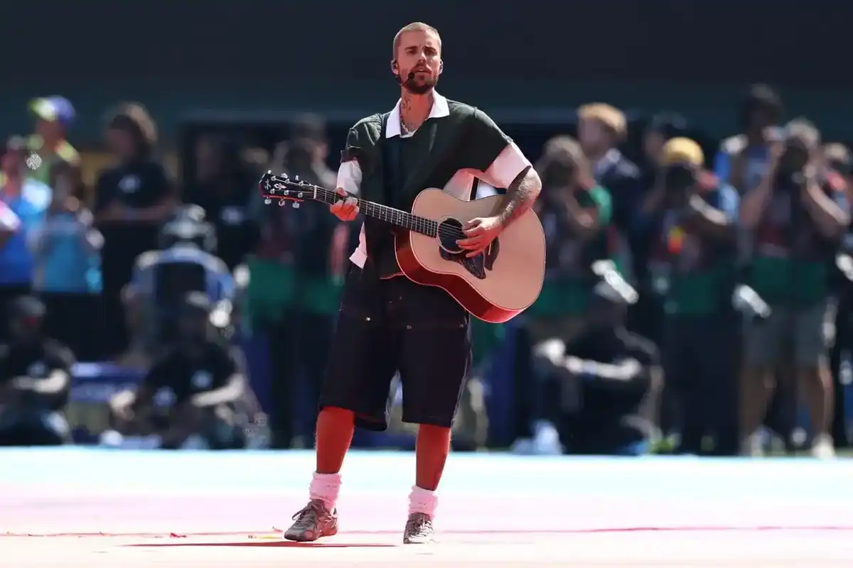 Ted Lasso Sends Justin Bieber Out on the World Cup Field for ‘Everything Hallelujah’ in 2026 Halftime Show