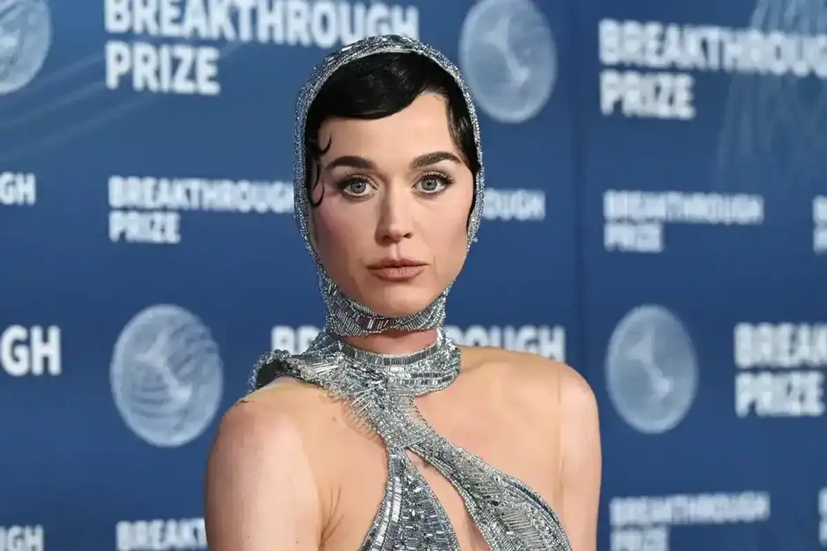 Katy Perry at The 11th Breakthrough Prize Ceremony held at Barker Hanger on April 05, 2025 in Santa Monica, California.