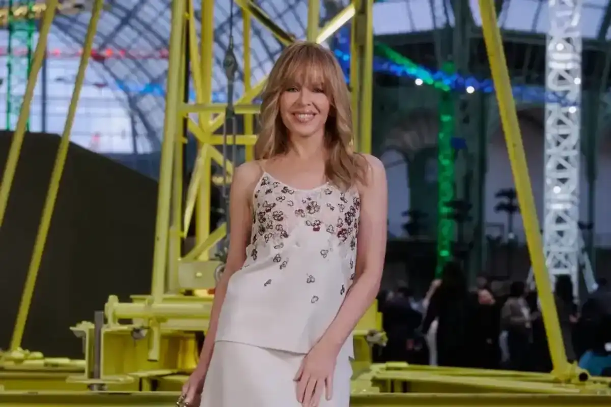 Kylie Minogue attends the Chanel Womenswear Fall/Winter 2026-2027 show as part of Paris Fashion Week on March 09, 2026.