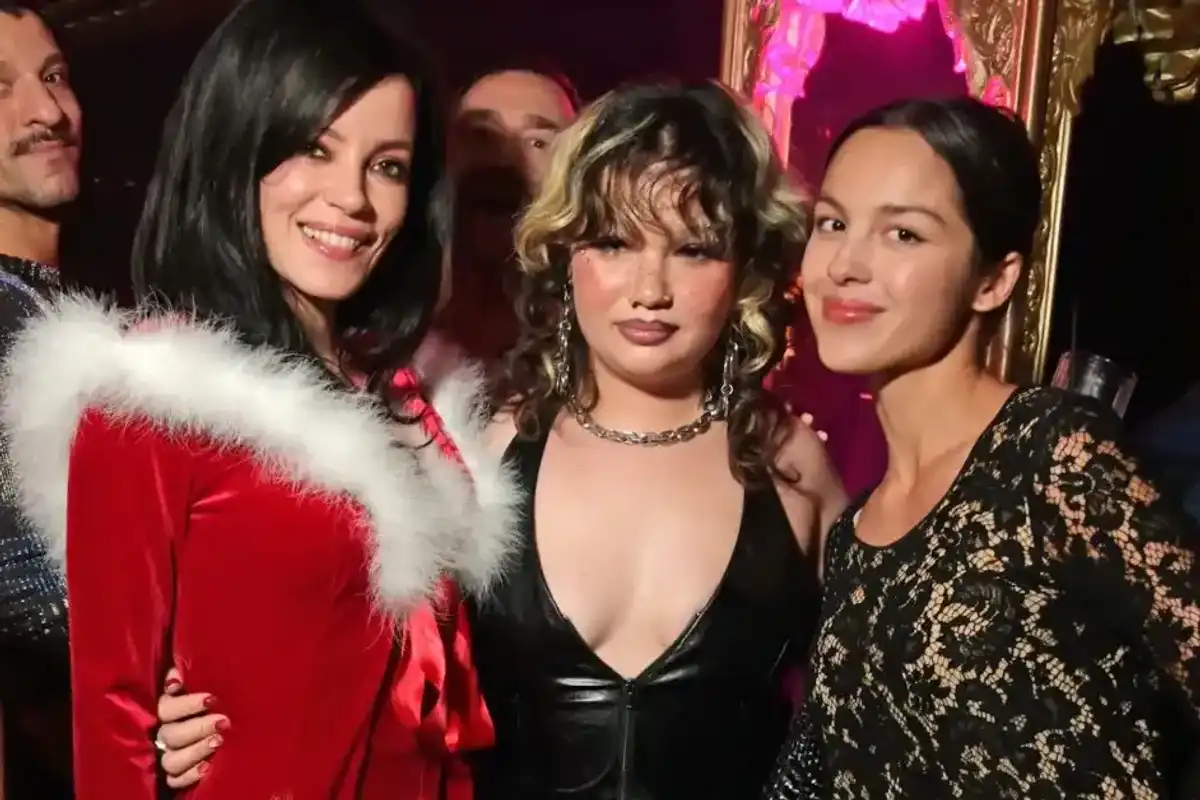 Lola Young Makes First Public Appearance Since Onstage Collapse at Lily Allen’s Holiday Party