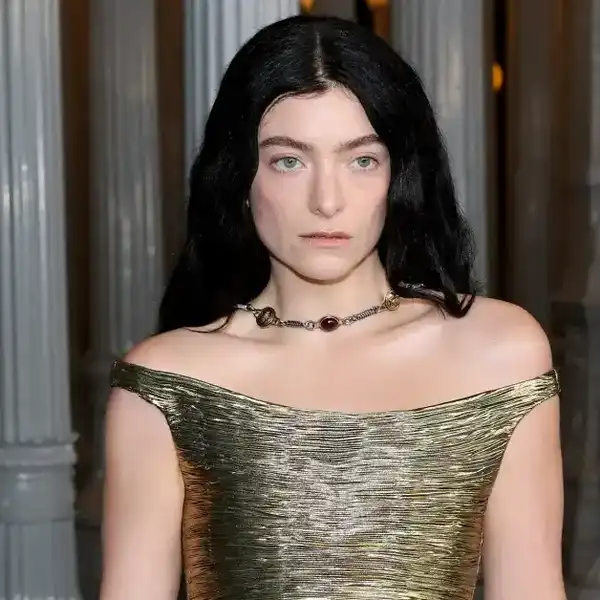 Lorde attends the 2025 LACMA Art+Film Gala, Presented By Gucci at Los Angeles County Museum of Art on November 01, 2025 in Los Angeles, California.