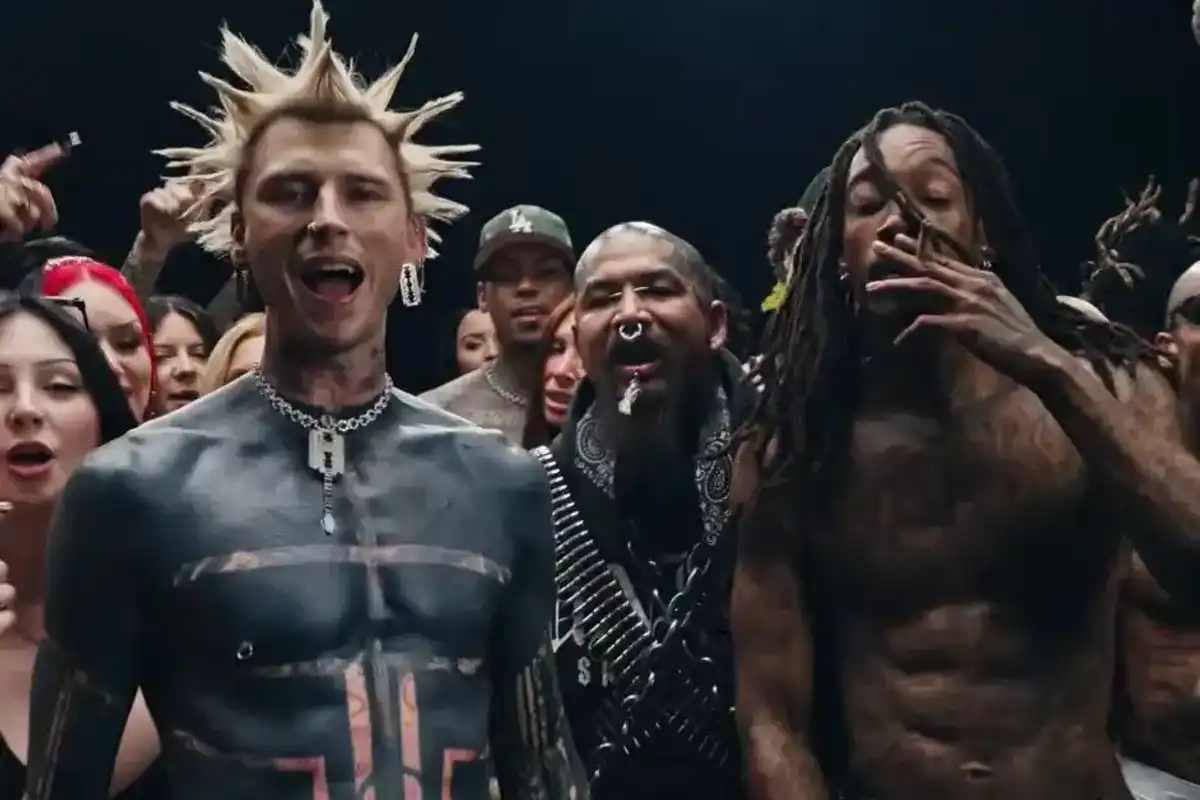 mgk and Wiz Khalifa in the "Everything Tatted" music video.