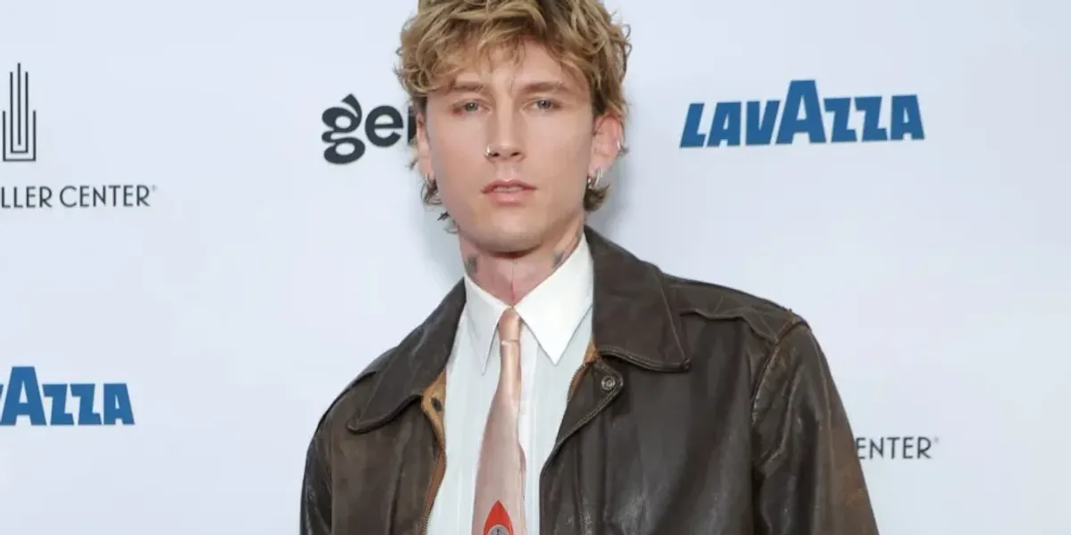 Mgk Spring Program MGK Classes It Up For Ivy League Business School Lecture: ‘Harvard Has ...