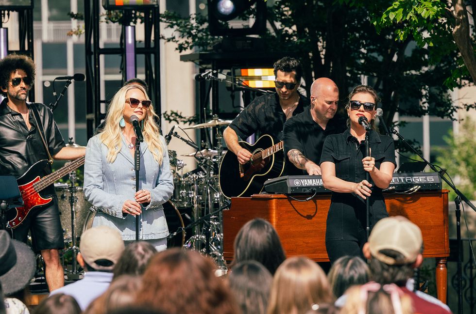 Miranda Lambert and Kelly Clarkson on "The Kelly Clarkson Show"