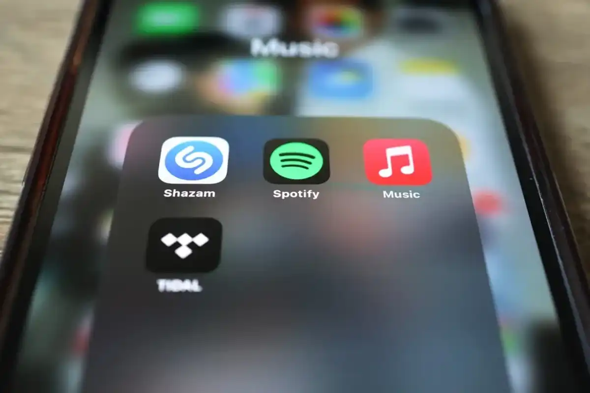 Music Streaming Illustration by Michael M. Santiago/Getty Images