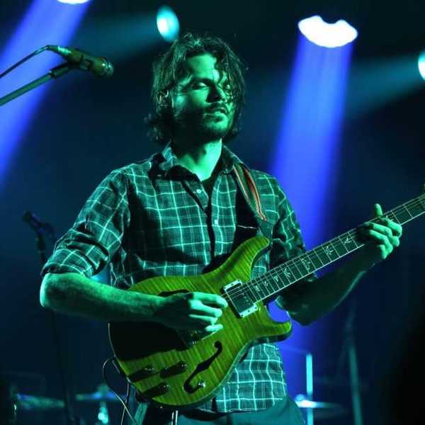 NASHVILLE, TENNESSEE - MARCH 30: Rick Mitarotonda of the band Goose performs at the Ryman Auditorium on March 30, 2023 in Nashville, Tennessee. (Photo by Jason Kempin/Getty Images)